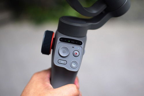 穩字當先，AI智能追蹤 逗映Capture 5手機穩定器，你的專業拍攝利器